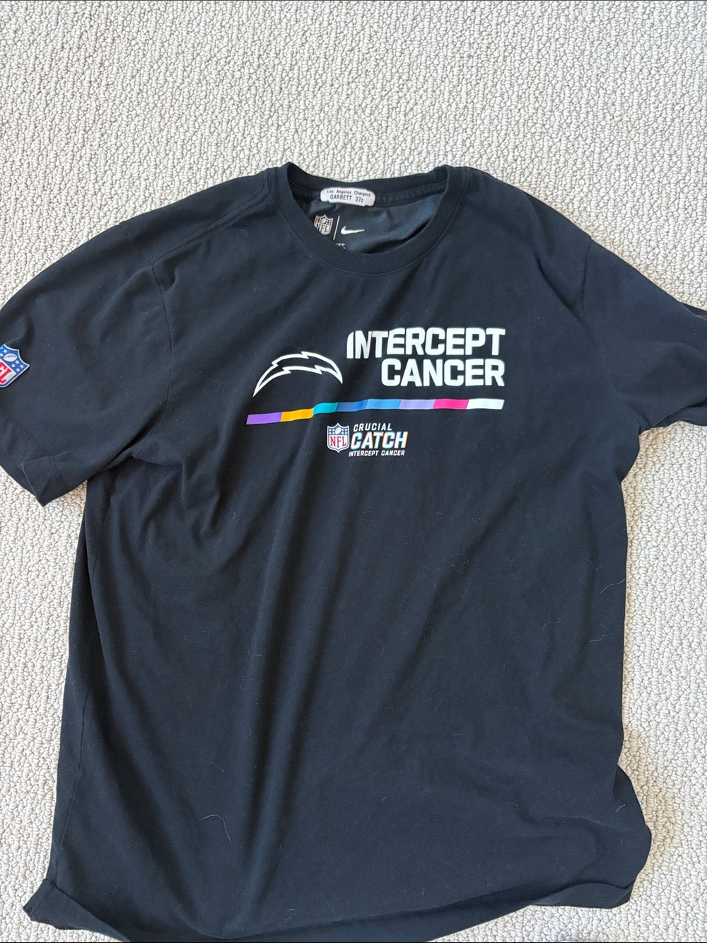 Nike Men’s Los Angeles Chargers 'Intercept Cancer' Graphic Tee